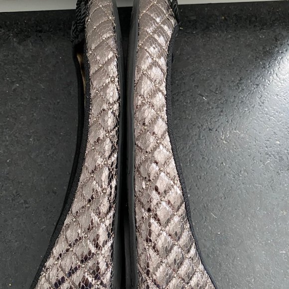 Brown Flat shoes - Picture 4 of 5